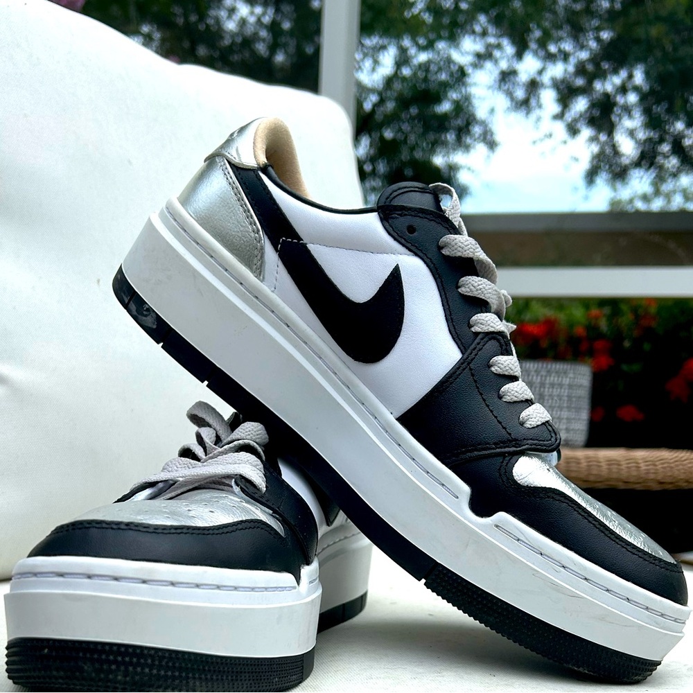 Womens Jordan Air Jordan 1 Elevate Low Top Size 11.5